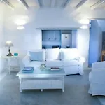House With Private Pool Villa *