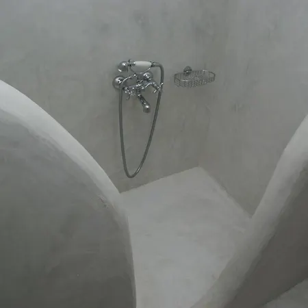 House With Private Pool * Nausa